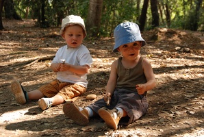 Le 14 août 2009 -  Au parc Vaugrenier avec Charly et Alex